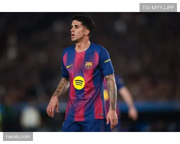 坎塞洛与阿什拉夫的边路风格对比：控球组织与冲击爆点的差异解析